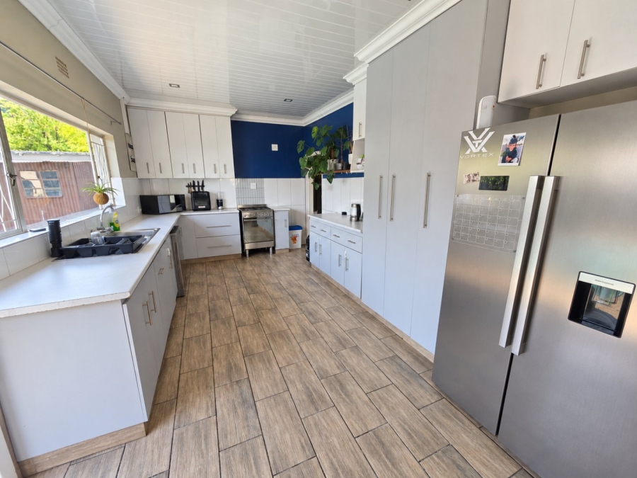 4 Bedroom Property for Sale in Bayswater Free State